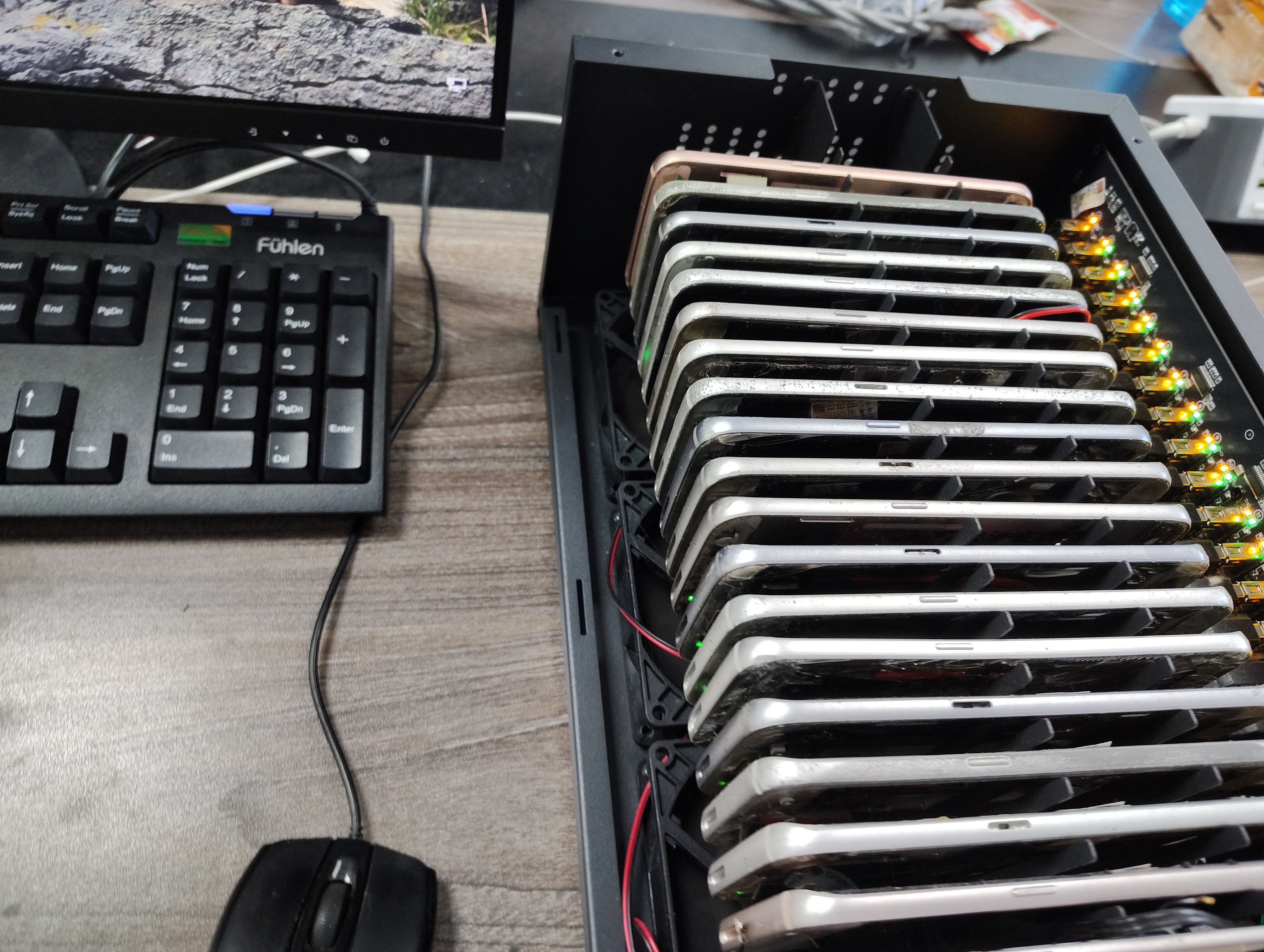 Box Phone Farm ở Kiến Thụy, Hải Phòng